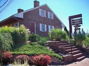 JennieWadeHouseExterior